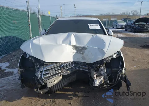 2017 Audi A4 2.0T Season Of Audi Premium z USA, uszkodzony, nr VIN WAUDNAF46HN056300